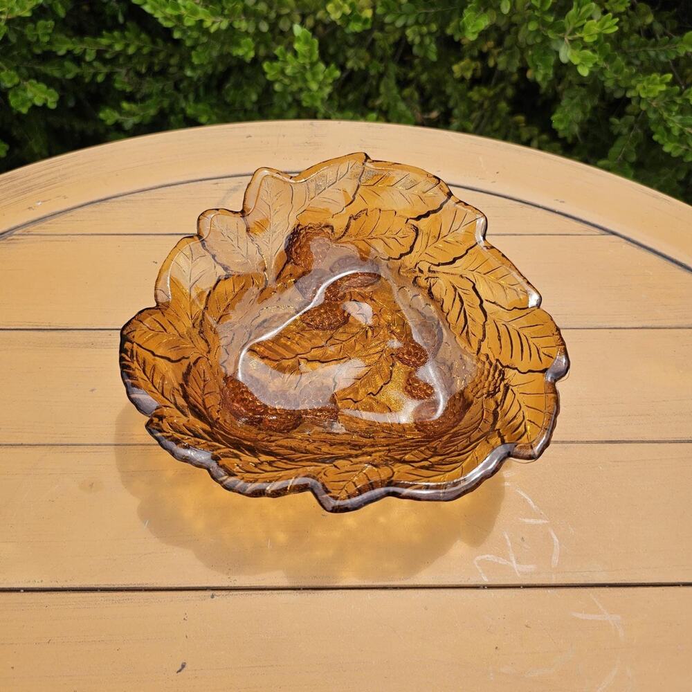 Vintage Indiana Glass Loganberry Amber Glass Bowl
